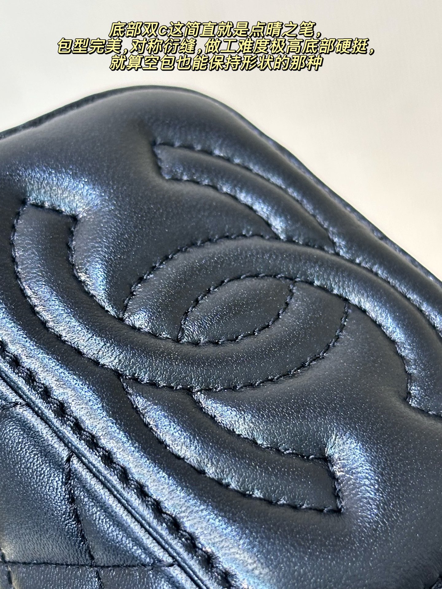 Mini Black Leather Chain Crossbody Bag - Image 7