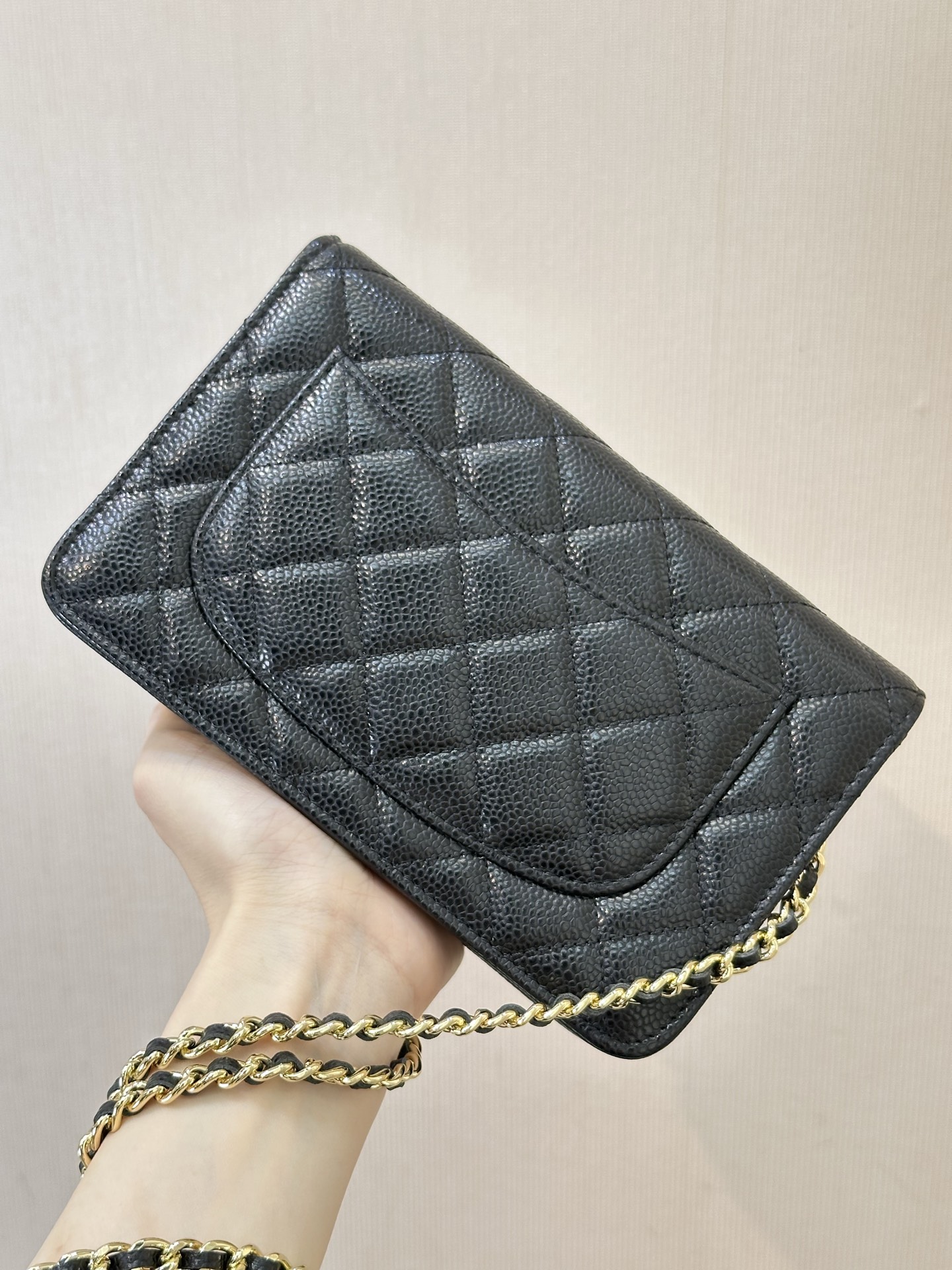 4241 Lambskin WOC Envelope Crossbody Bag - Image 7