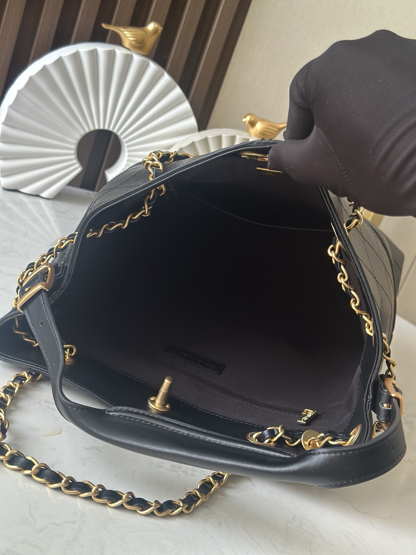 Chanel 25A Premium Handmade Small Calfskin Bag - Image 7