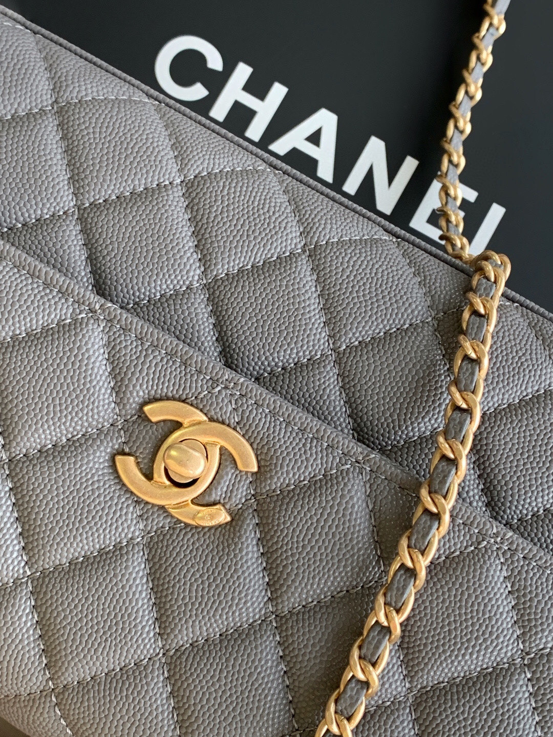 Chanel Coco Handle Classic Top-Handle Handbag - Image 7