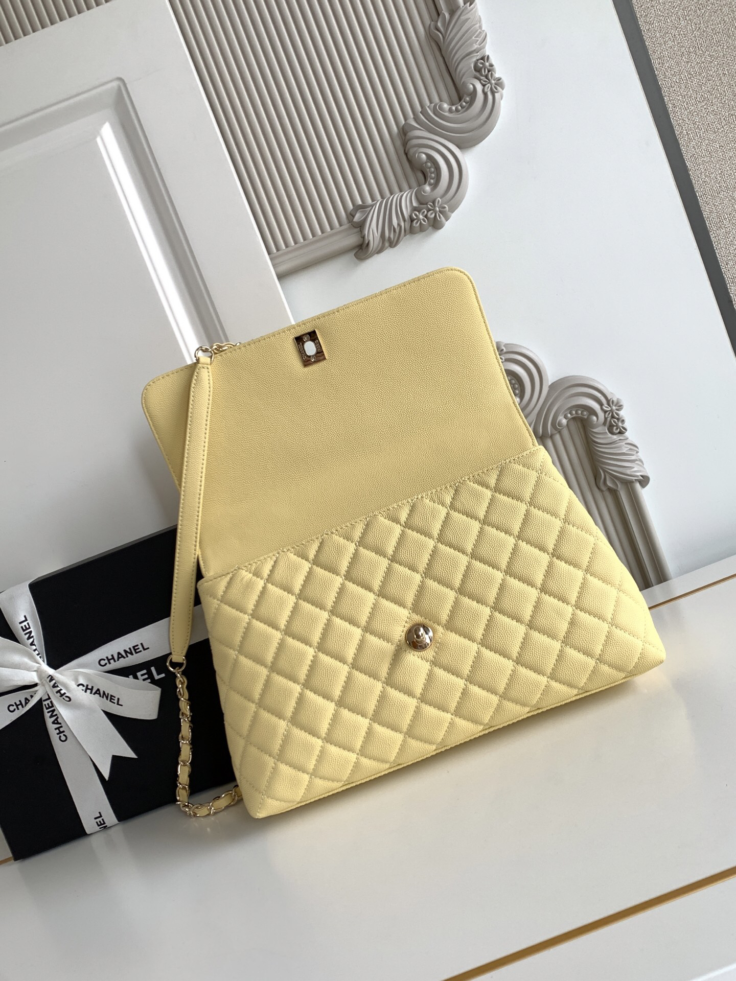 Chanel Coco Handle Classic Top-Handle Bag - Image 7