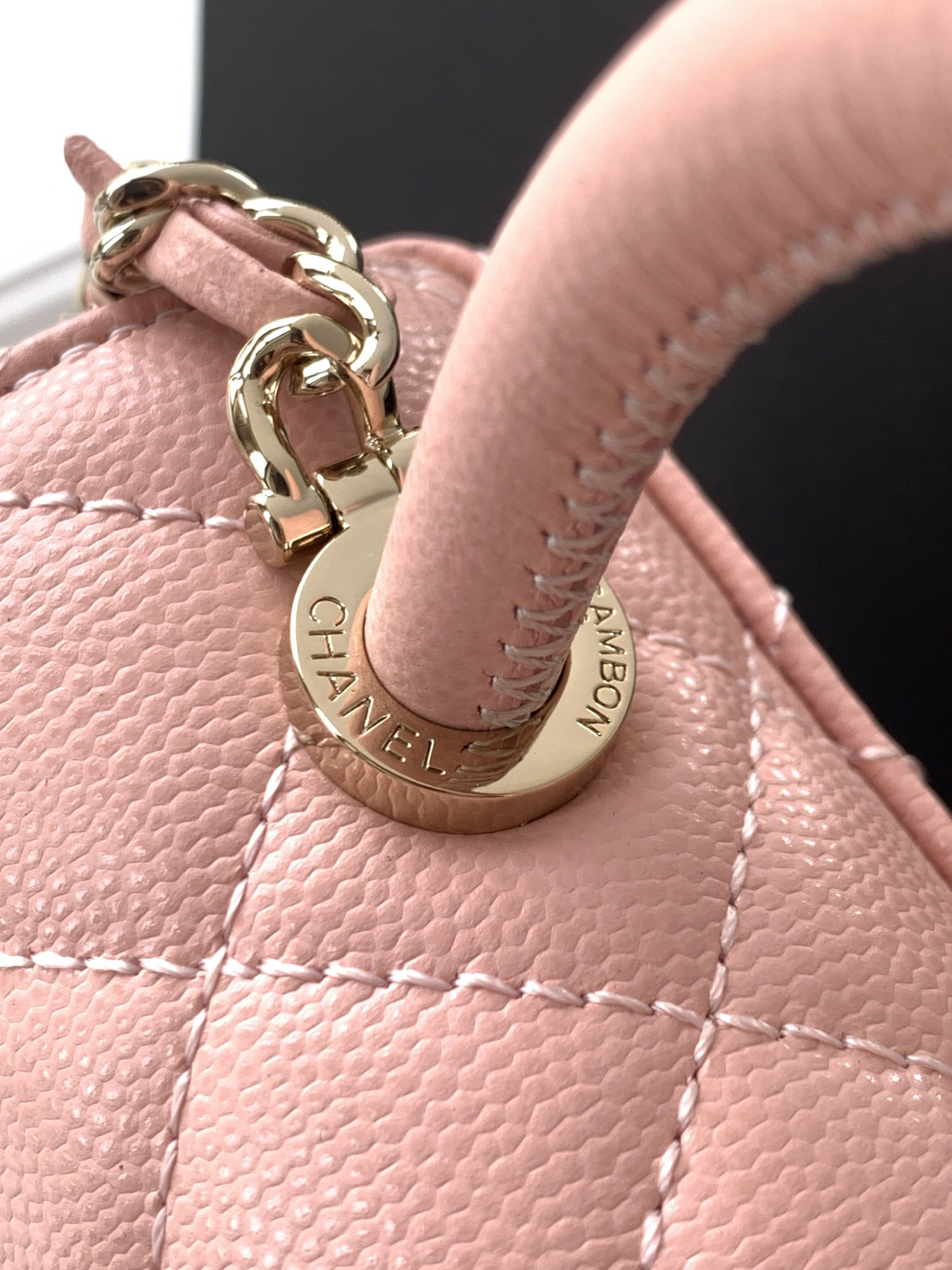 Chanel Coco Handle Handbag AS4244 - Image 7