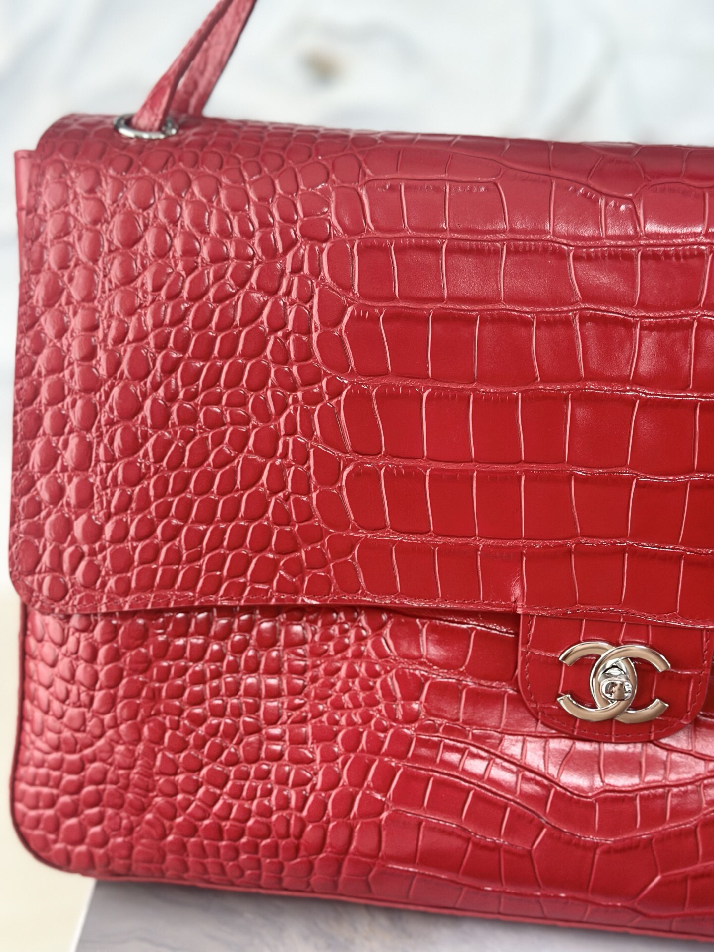 Chanel 26S Maxi Flap Bag in Burgundy Caviar Leather - Image 7