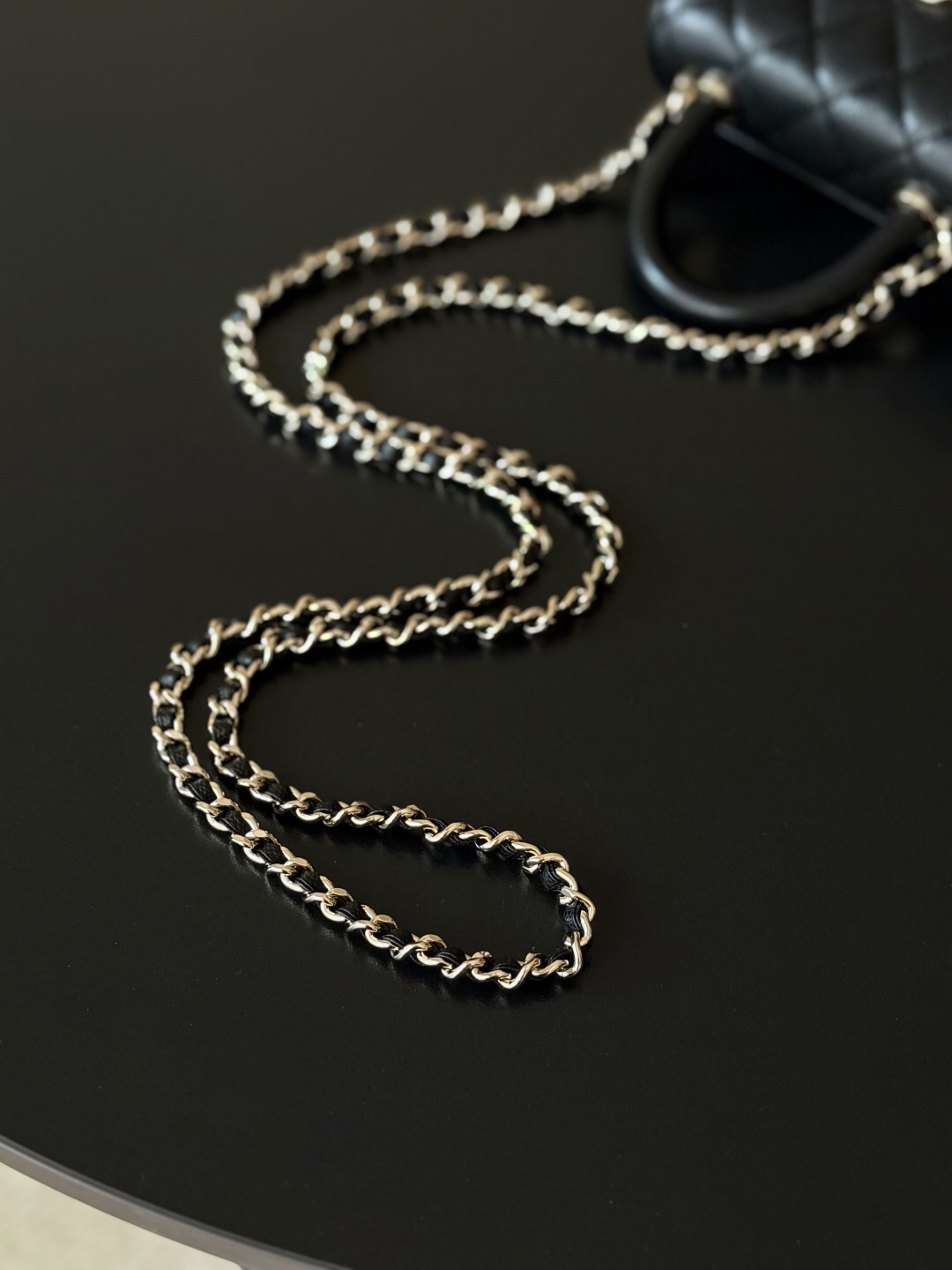 Chanel Coco Handle Classic Leather Handbag - Image 7