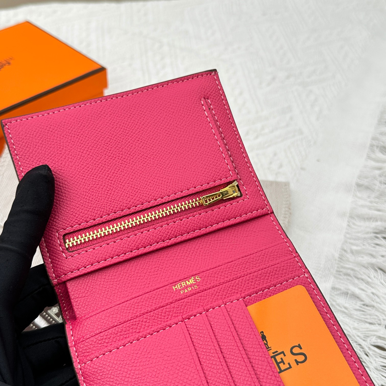 Hermès Palm-Grain Leather Wallet with Gold-Tone Hardware - Image 7