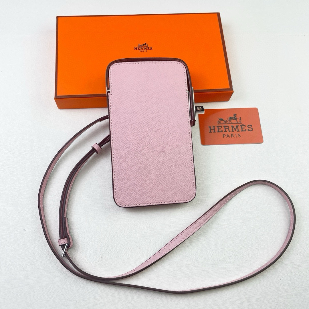 Hermès Tadelakt Calfskin Phone Case with Adjustable Shoulder Strap - Image 7