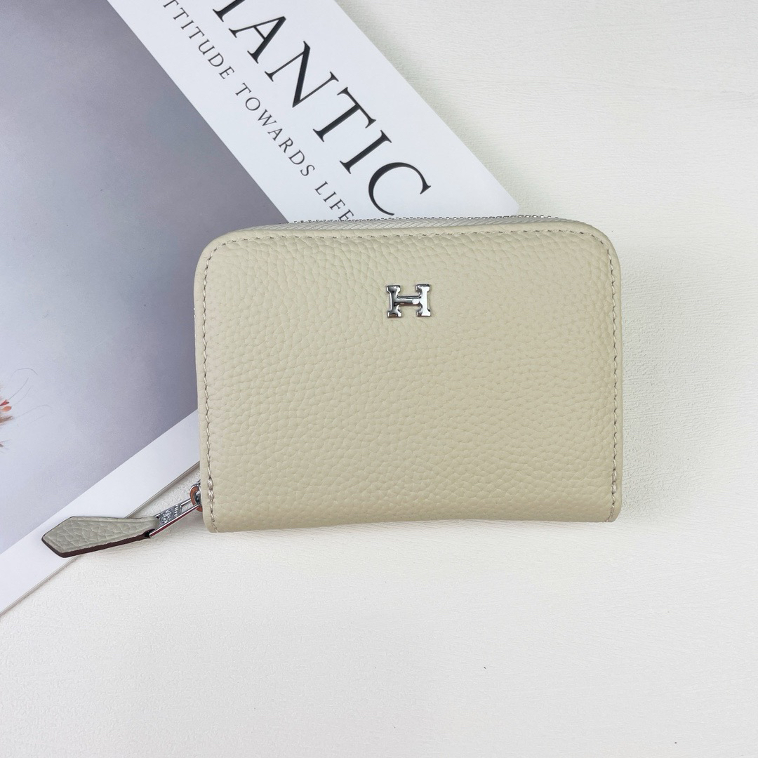 Hermès Silk’in Short Wallet - Image 7