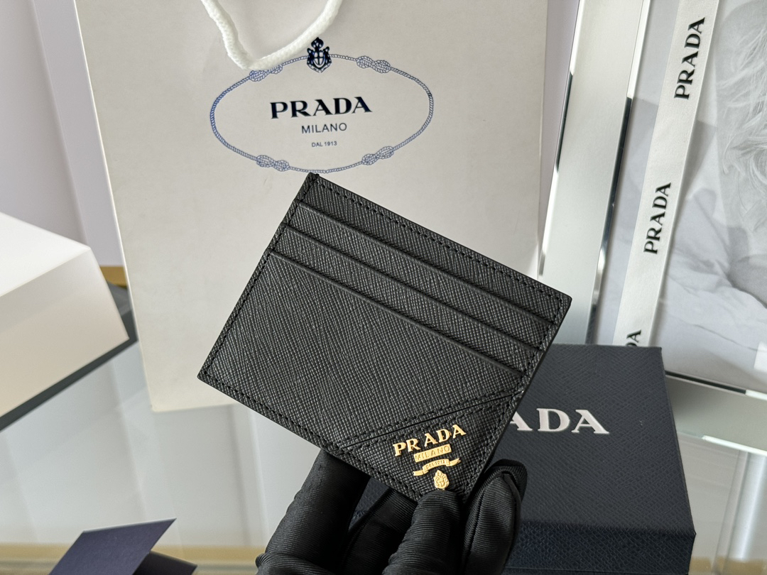 Prada Men's Saffiano Leather Card Holder - Image 7