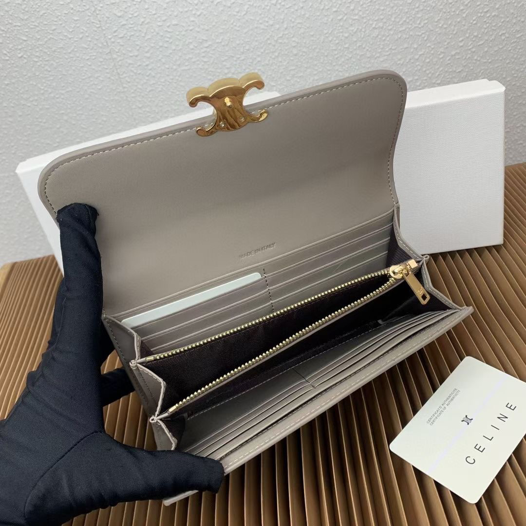 Celine A04 Leather Bag - Image 7