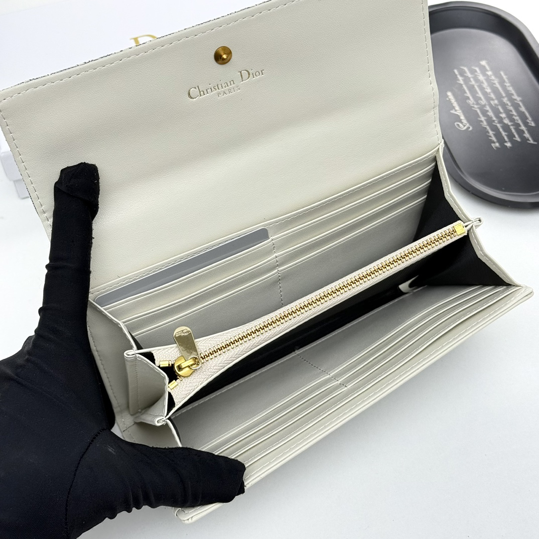 Dior 0938 Leather Bag - Image 7