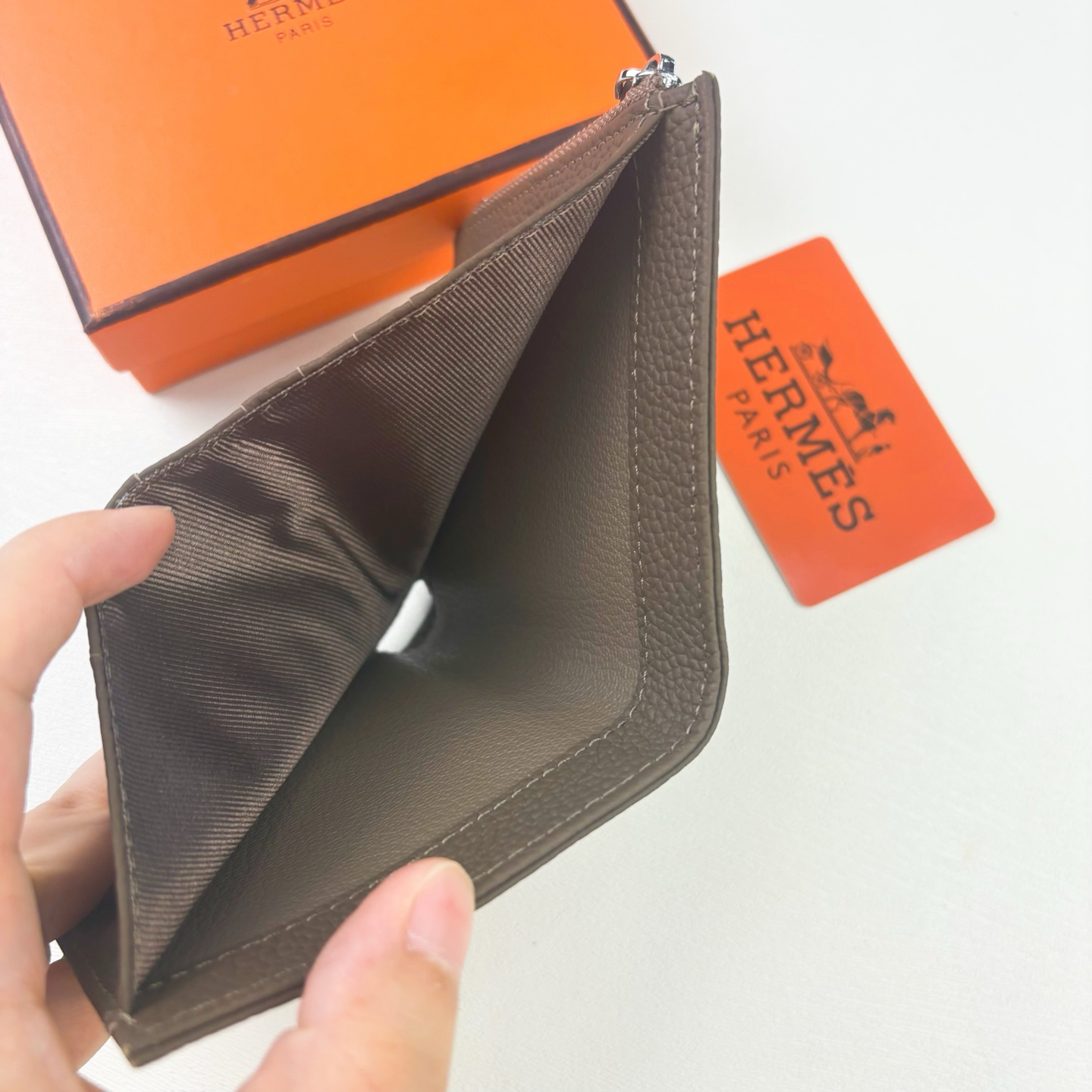 Hermès Silk’in Togo Leather Wallet - Image 7