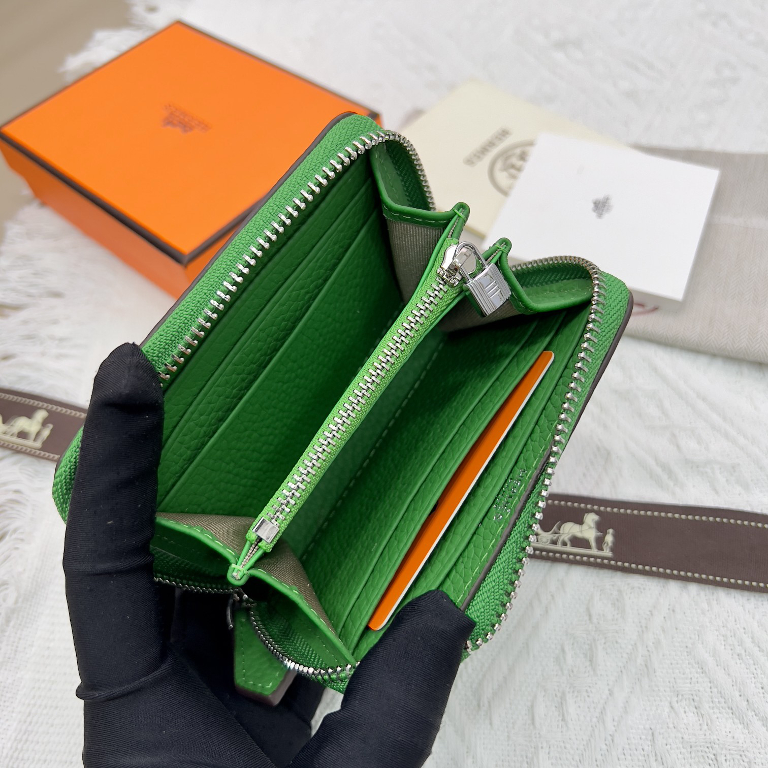 Hermès Constance Crossbody Bag - Image 7