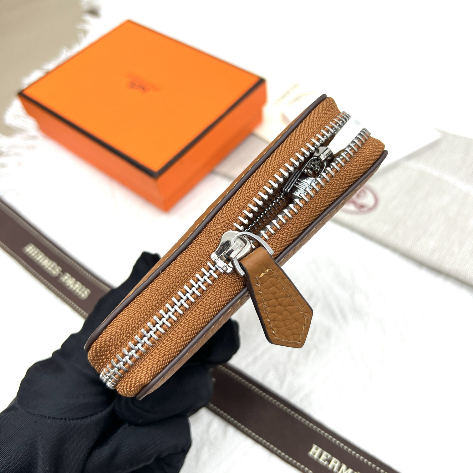 Hermès Constance Togo Leather Wallet - Image 7