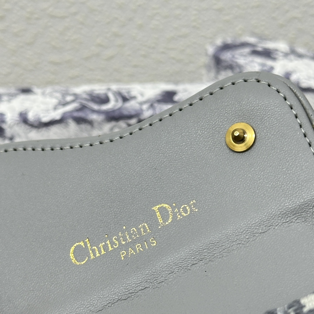 Dior Saddle 5-Slot Card Holder - Image 7