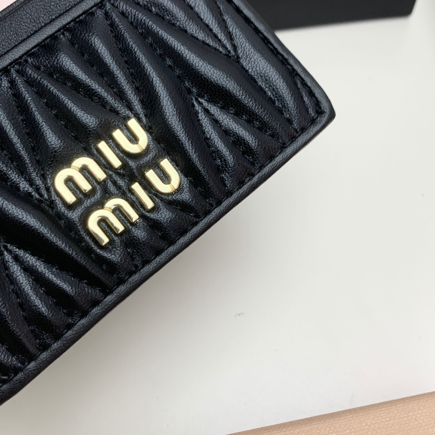 Miu Miu Lambskin Wallet Card Holder - Image 7