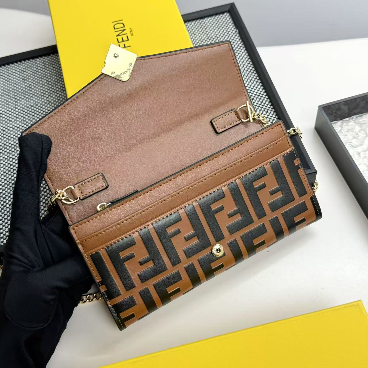Fendi FF Diamonds Calfskin Crossbody Wallet - Image 7