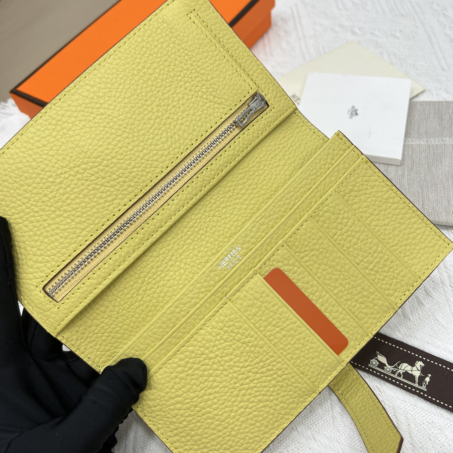 Hermès Women's Togo Leather Long Wallet with Silver-Tone Clasp - Image 7