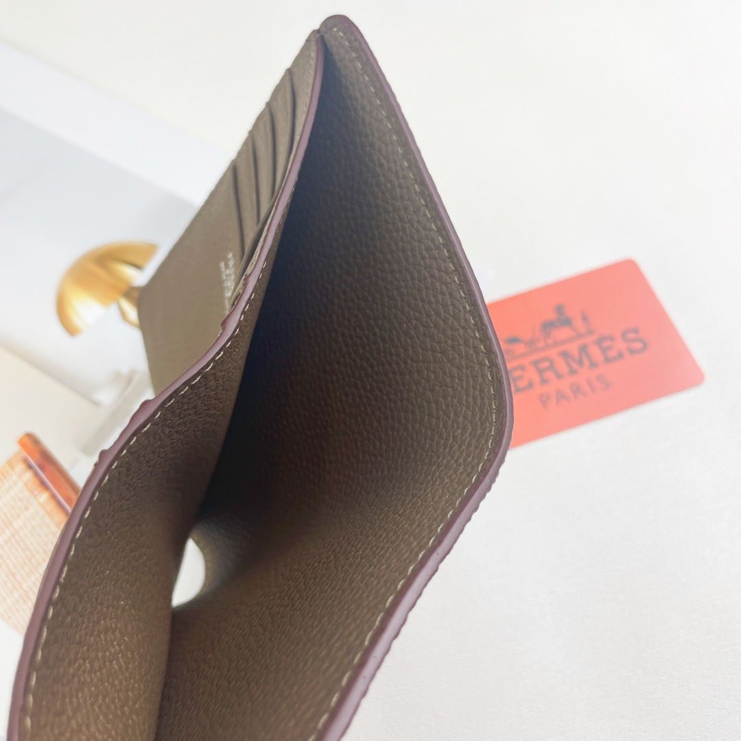 Hermès H230 Wallet in Togo Calfskin - Image 7