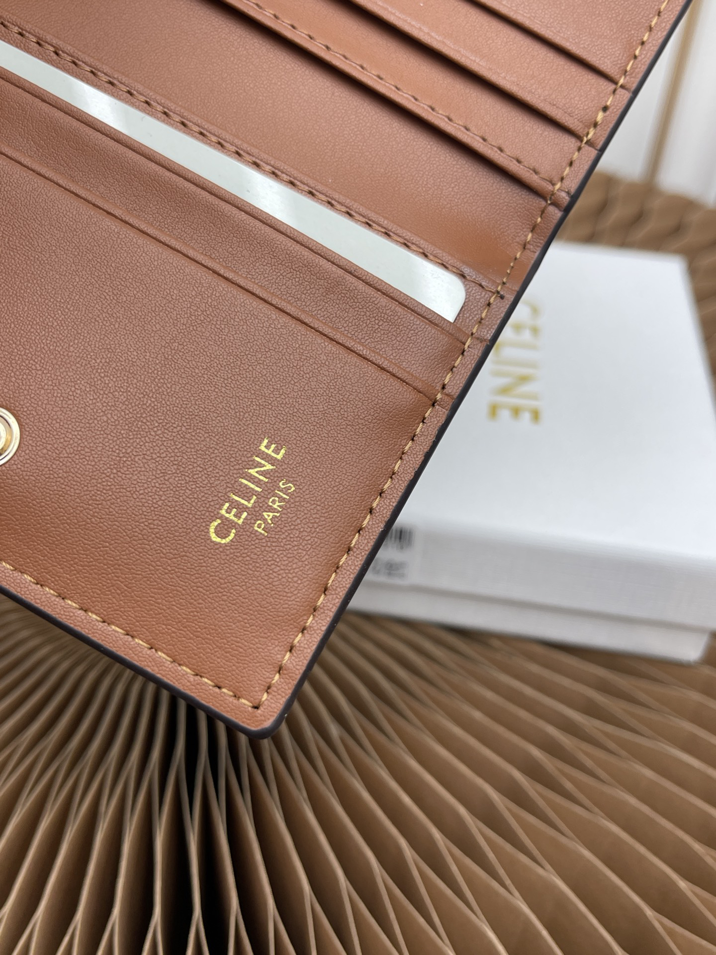 Celine Triomphe Logo-Print Bifold Card Holder - Image 7