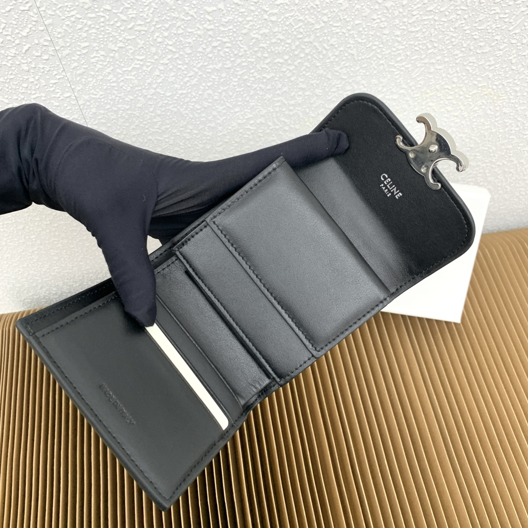 CELINE Small Triomphe Lambskin Flap Wallet - Image 7