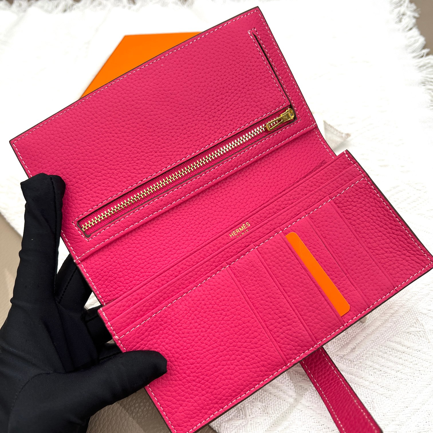 Hermes Women’s Leather Vertical Zip Wallet - Image 7