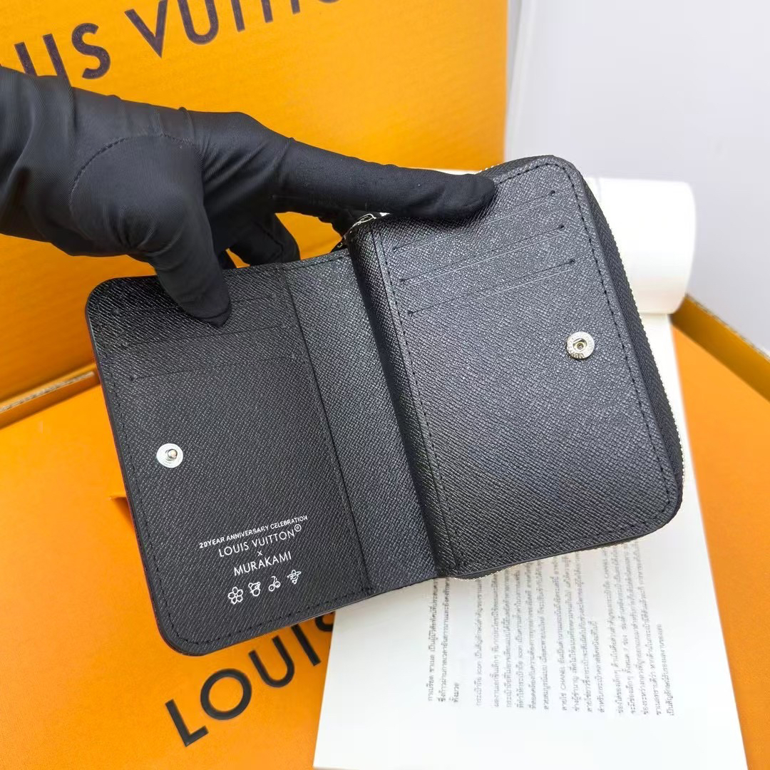 Louis Vuitton Clea Wallet M83689 - Image 7