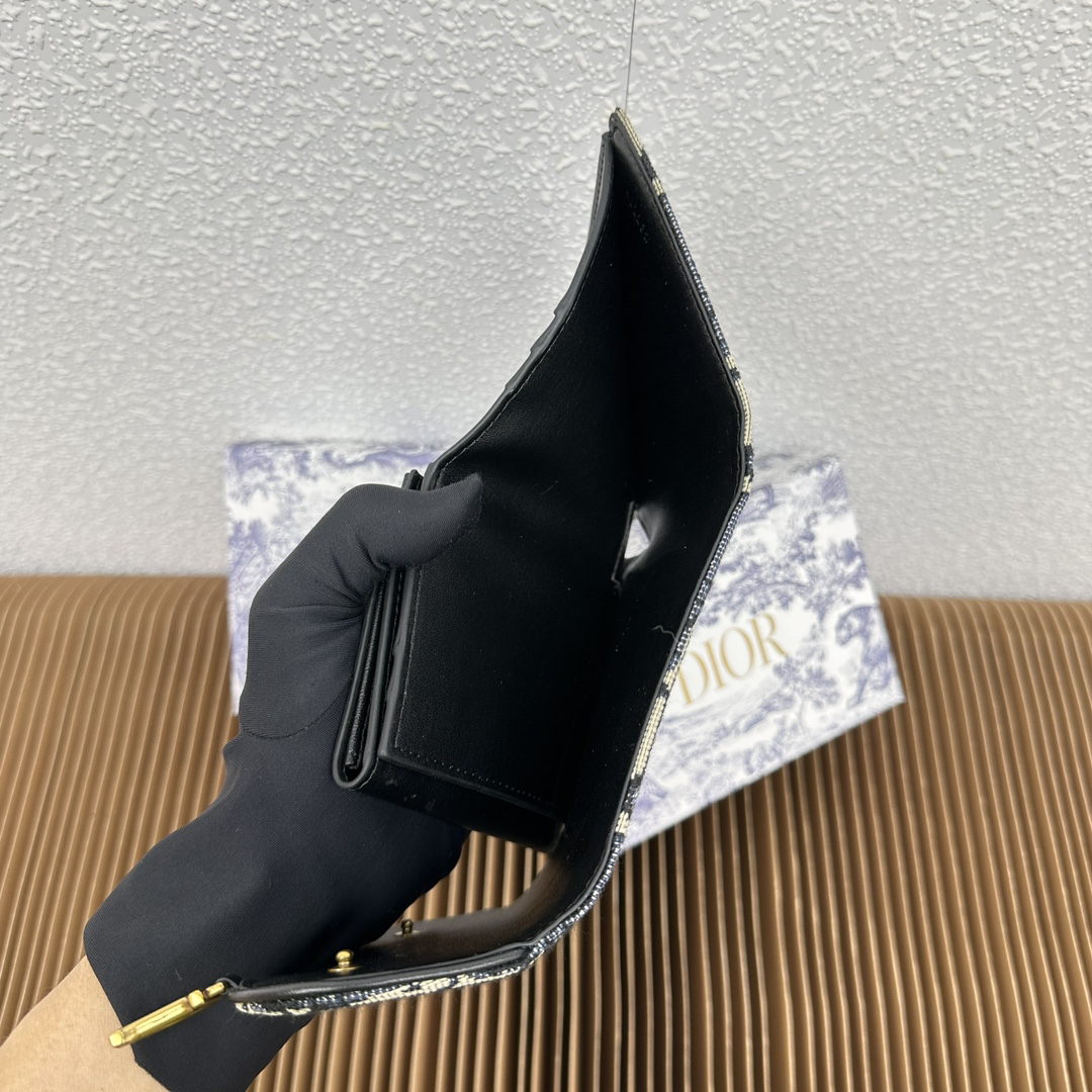 Dior Saddle Nymphea Wallet - Image 7