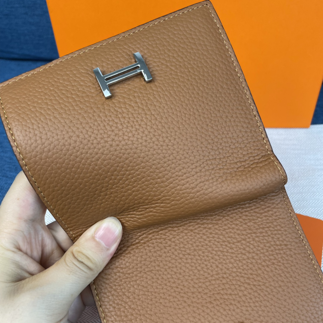 Hermes Togo Calfskin Vertical Wallet - Image 7
