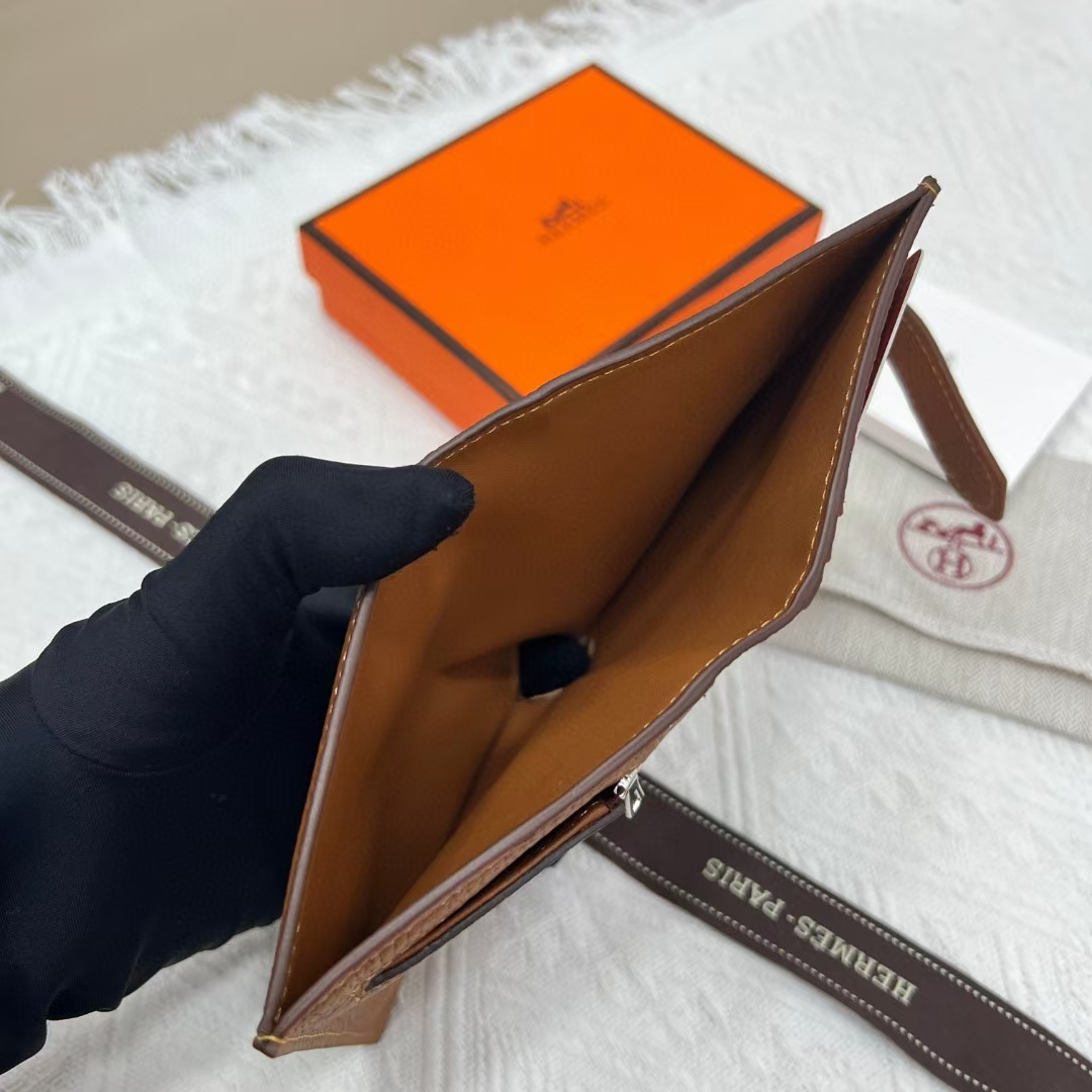 Hermès Constance Leather Shoulder Bag - Image 7