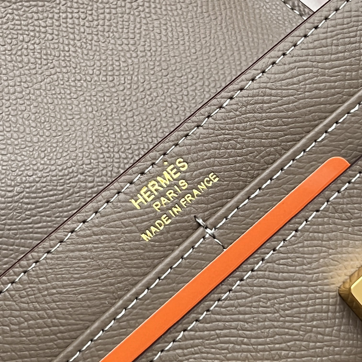 Hermes Constance 537 Textured Leather Shoulder Bag - Image 7