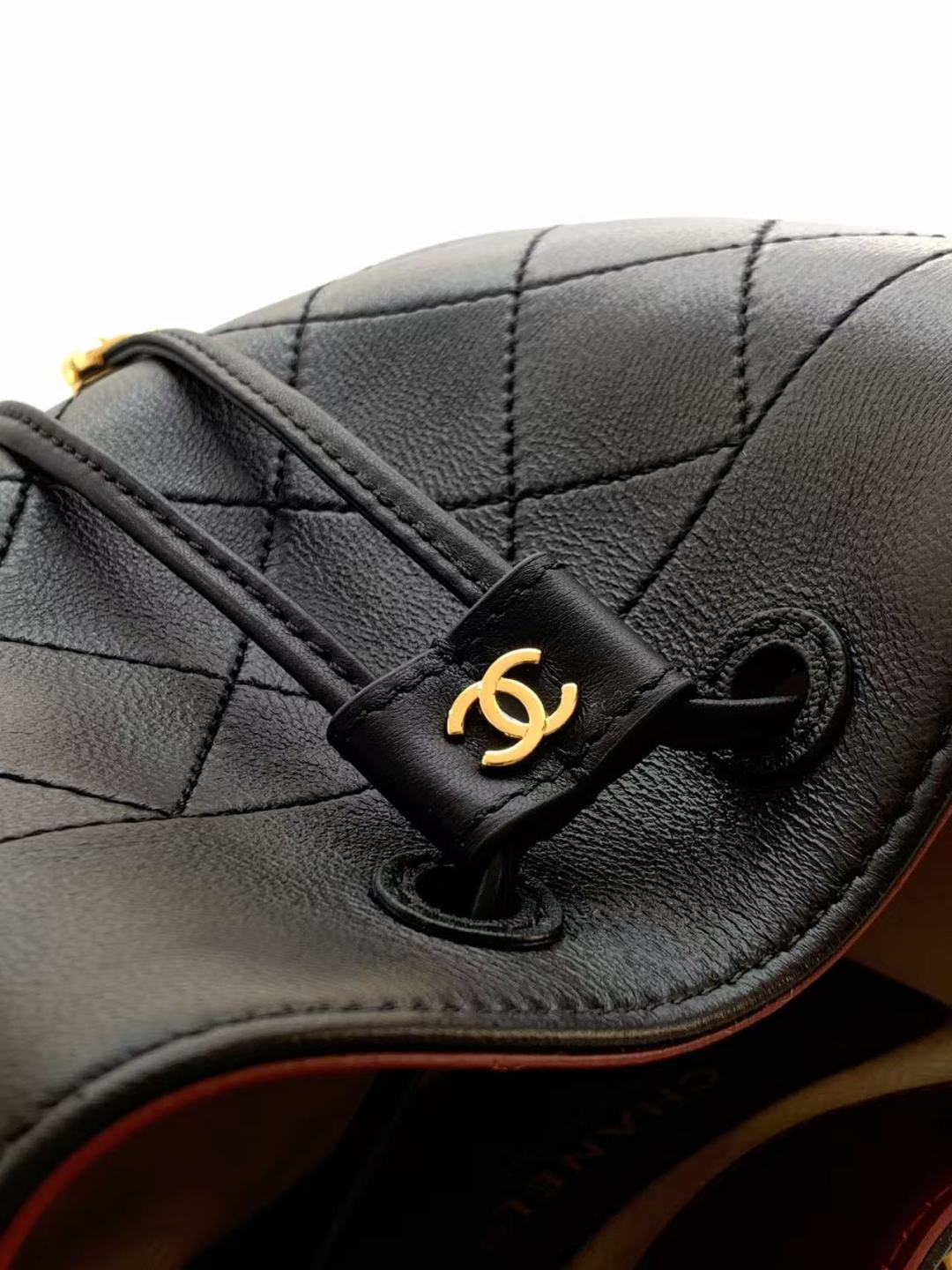 Chanel 26B AS6537 Small Calfskin Bucket Shoulder Bag - Image 7