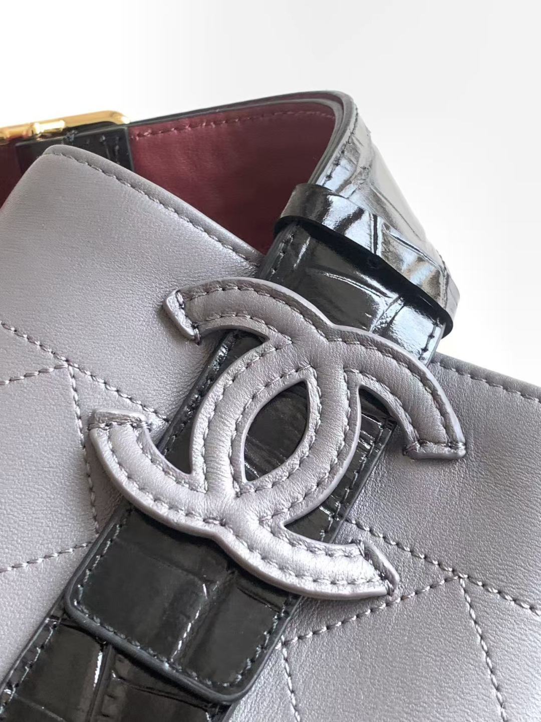 Chanel 26B AS6584 Large Bucket Bag - Image 7