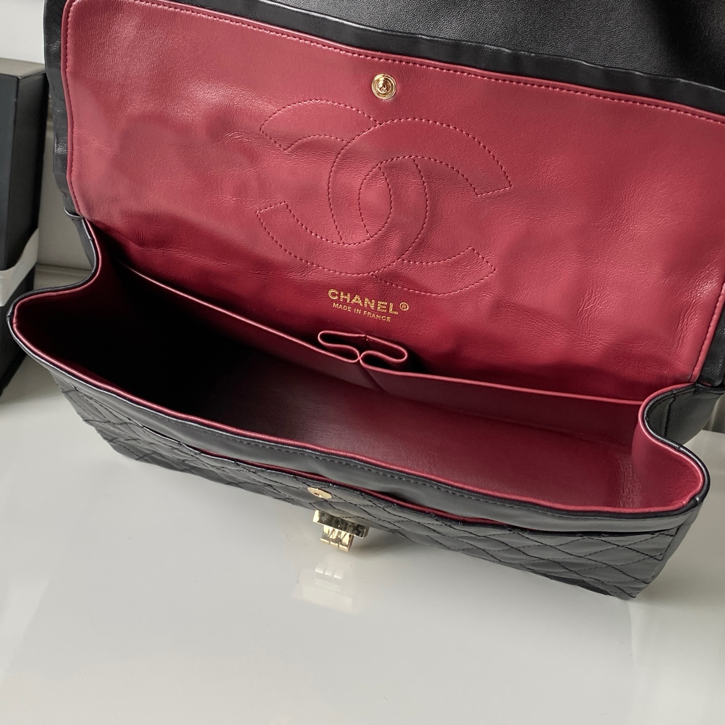 Chanel 26S Crushed Wrinkled Leather 2.55 Bag - Image 7