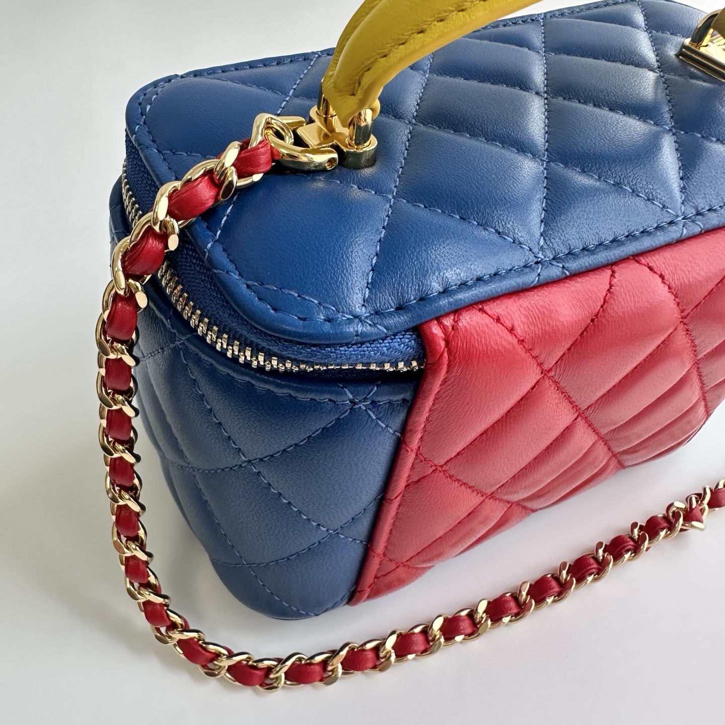 Chanel 26A Superman Mini Handbag - Image 7
