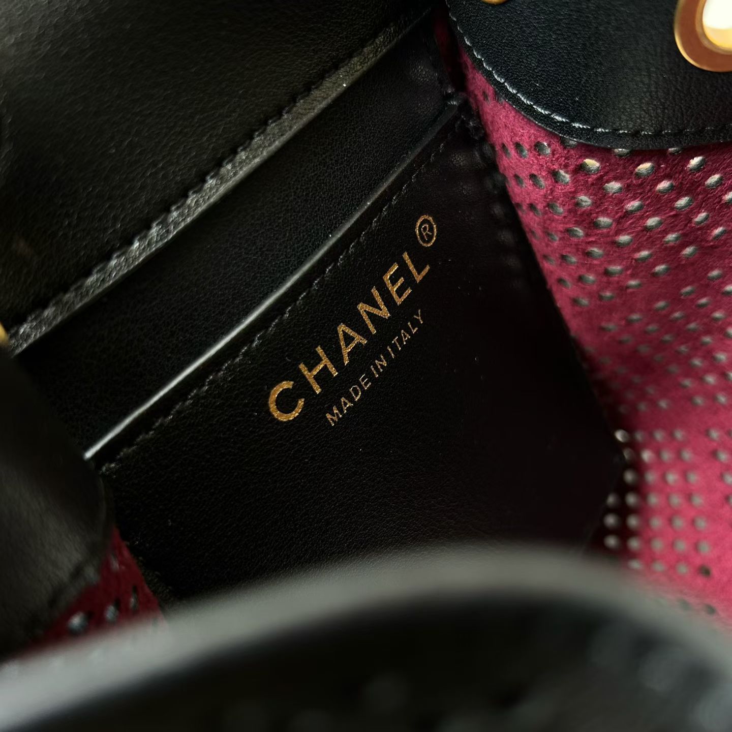 Chanel 26 Hobo Shoulder Bag - Image 7