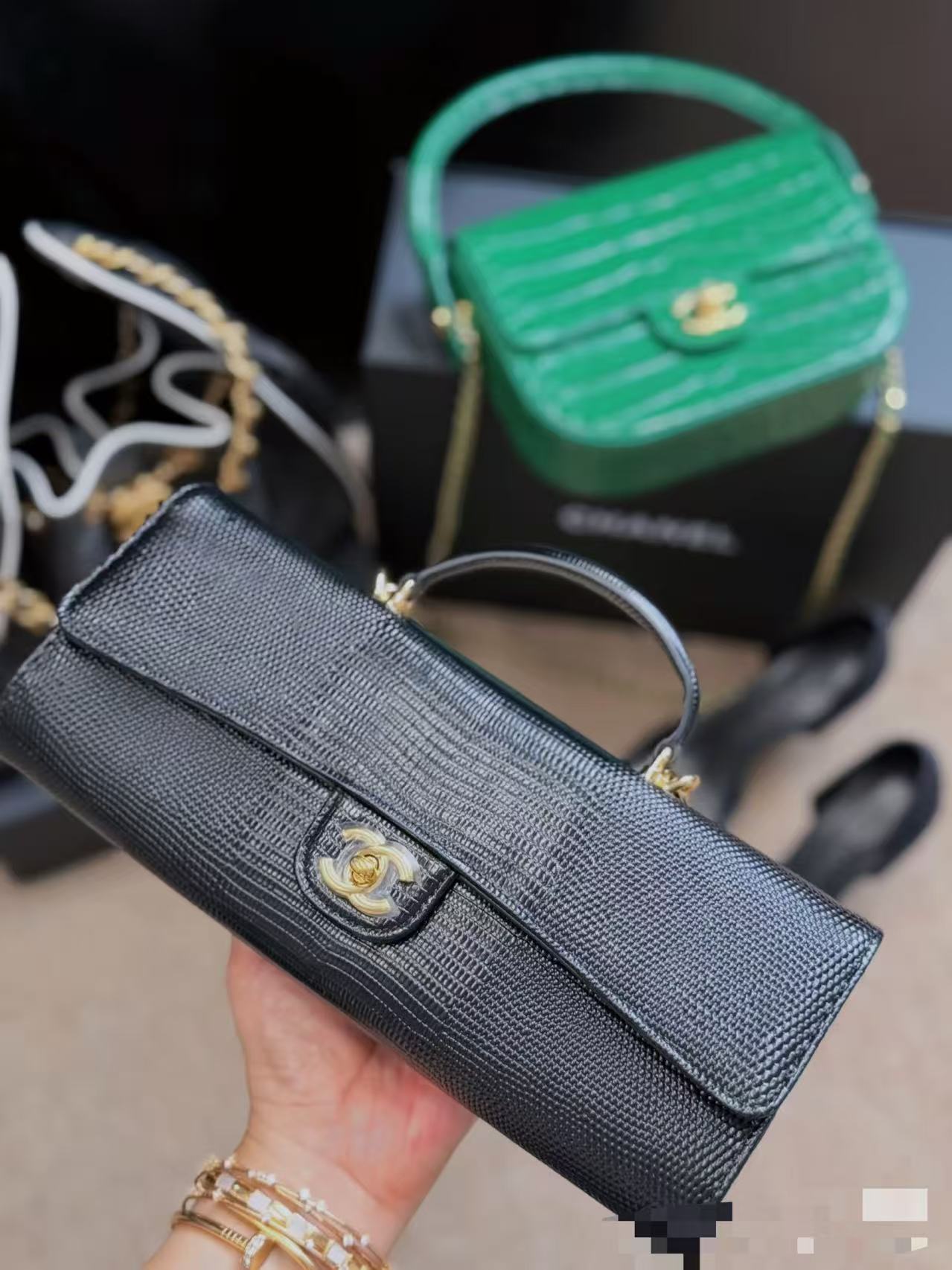 Chanel 26A Black Caviar Leather Shoulder Bag - Image 7
