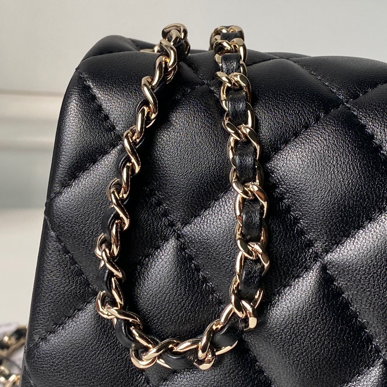 Chanel 26C CC Clasp CF Series Crossbody Bag - Image 7