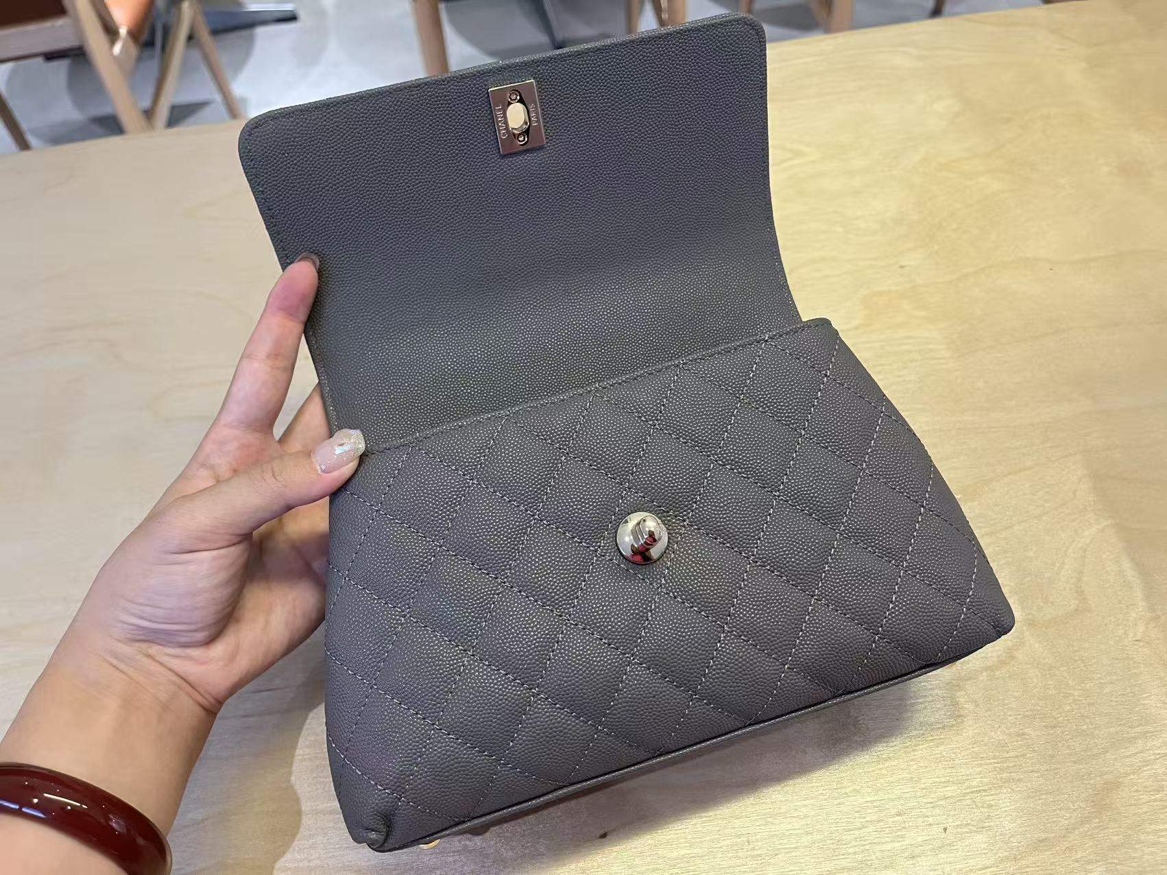 Chanel Coco Handle Small-Grain Leather Top-Handle Bag - Image 7