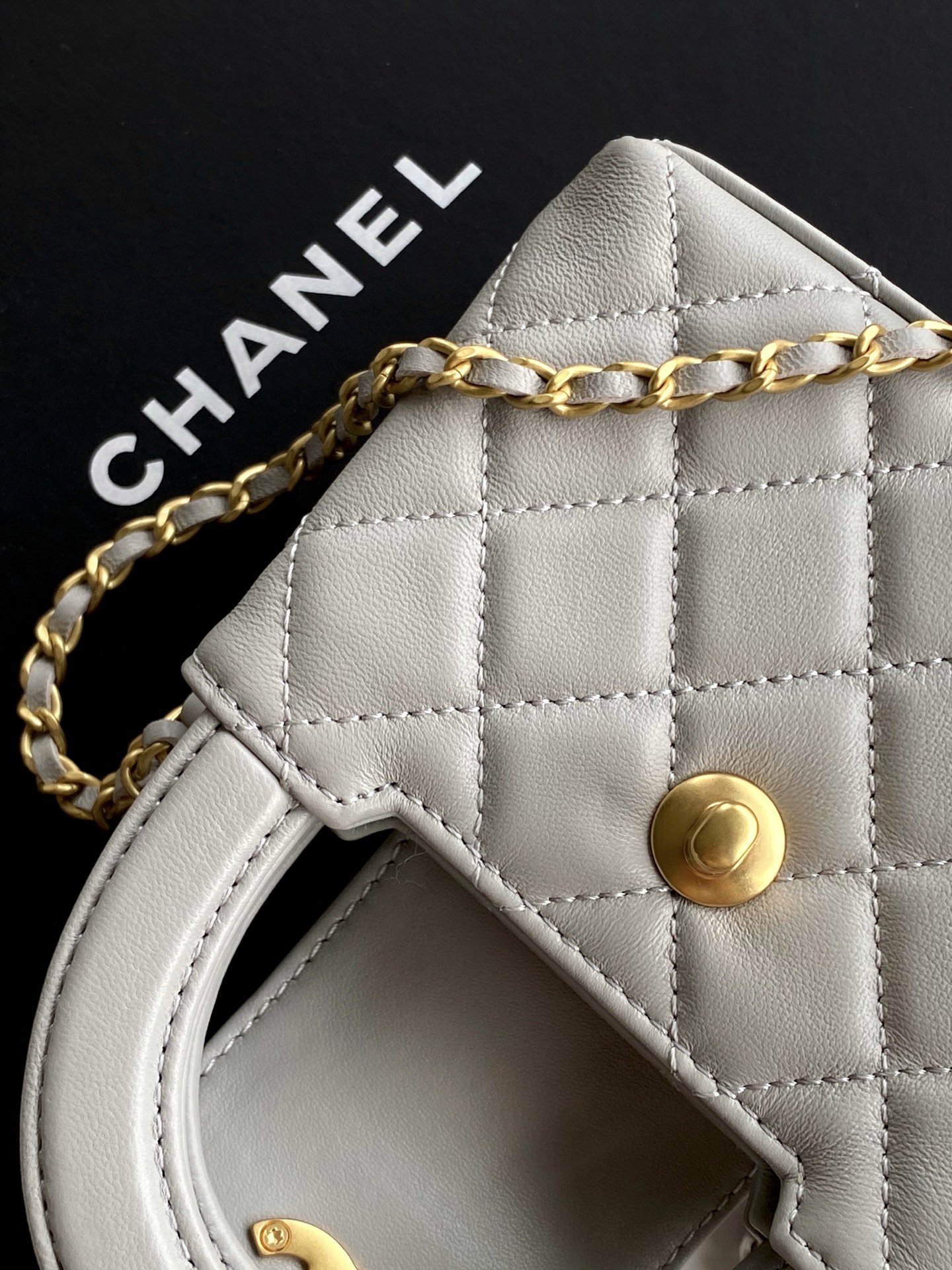 25B Kelly Mini Handbag - Image 7