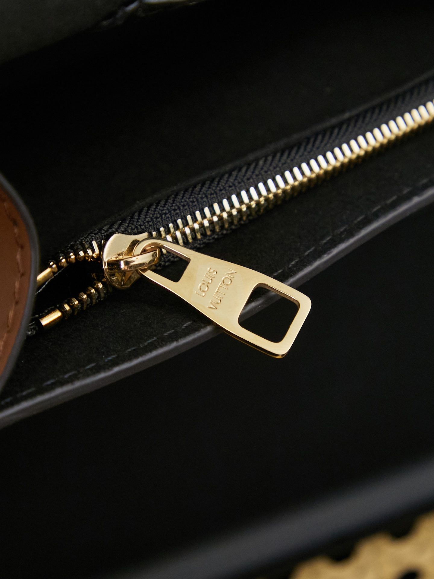 Louis Vuitton Dauphine Chain Bag M68746 - Image 7