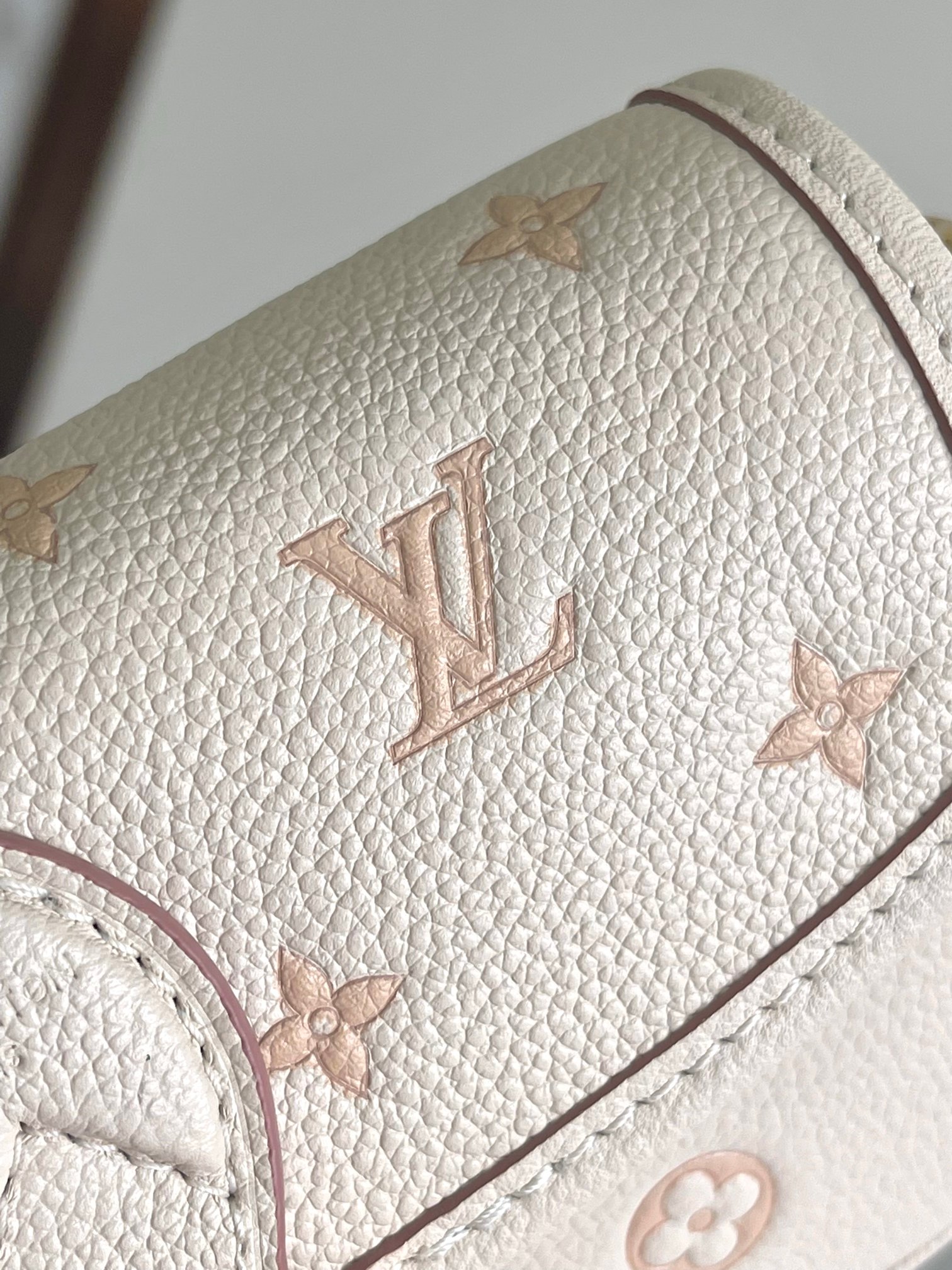 Nano Diane Monogram Handbag M13642 in White - Image 7