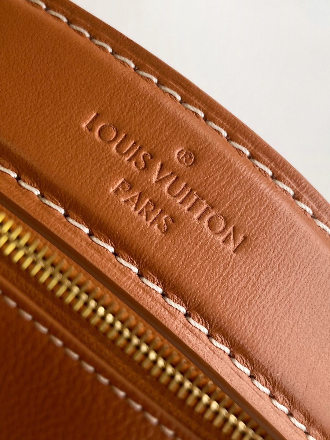 Louis Vuitton Side Trunk Medium Handbag - Image 7