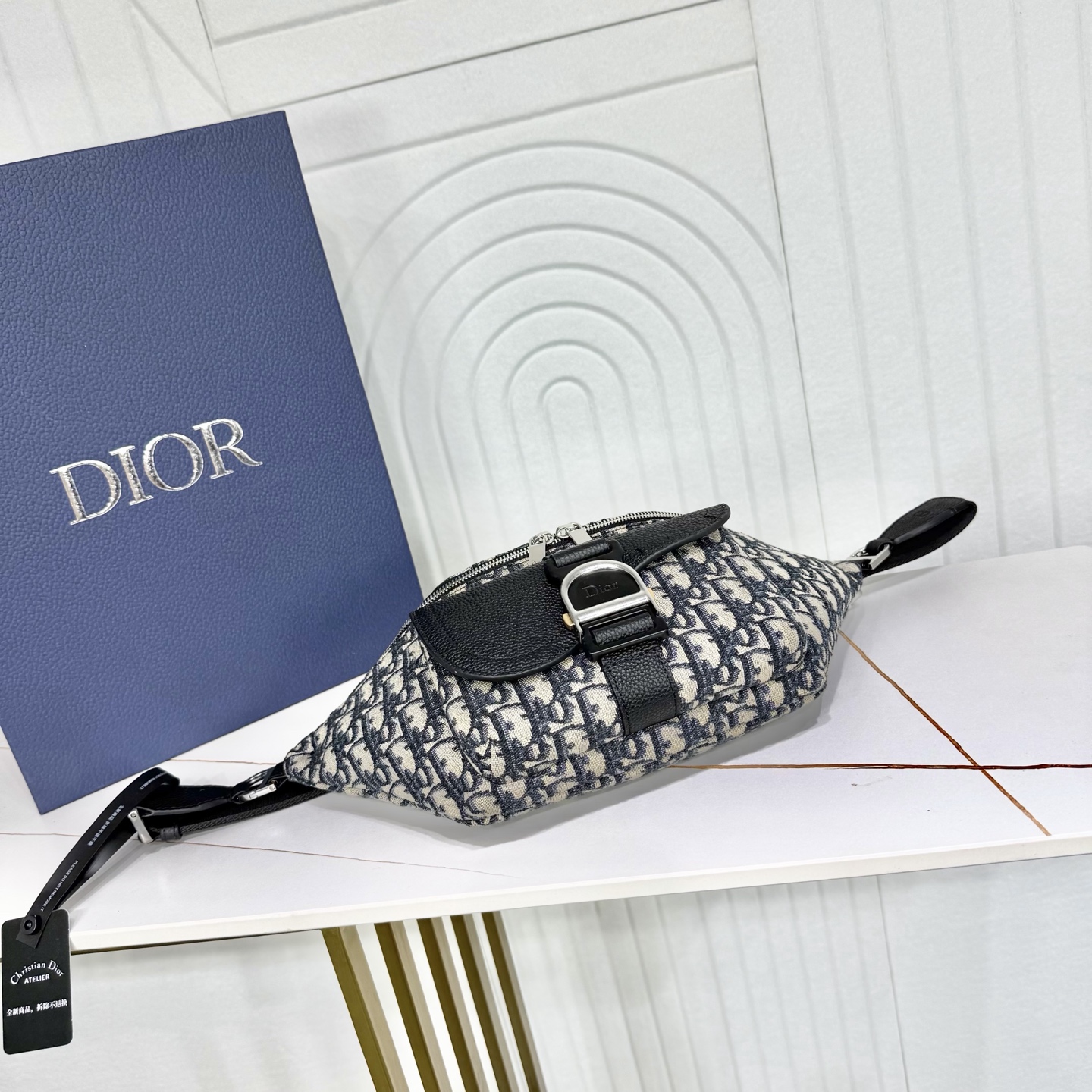 Dior Heritage Saddle Belt Bag in Beige and Black Oblique Canvas - Image 7