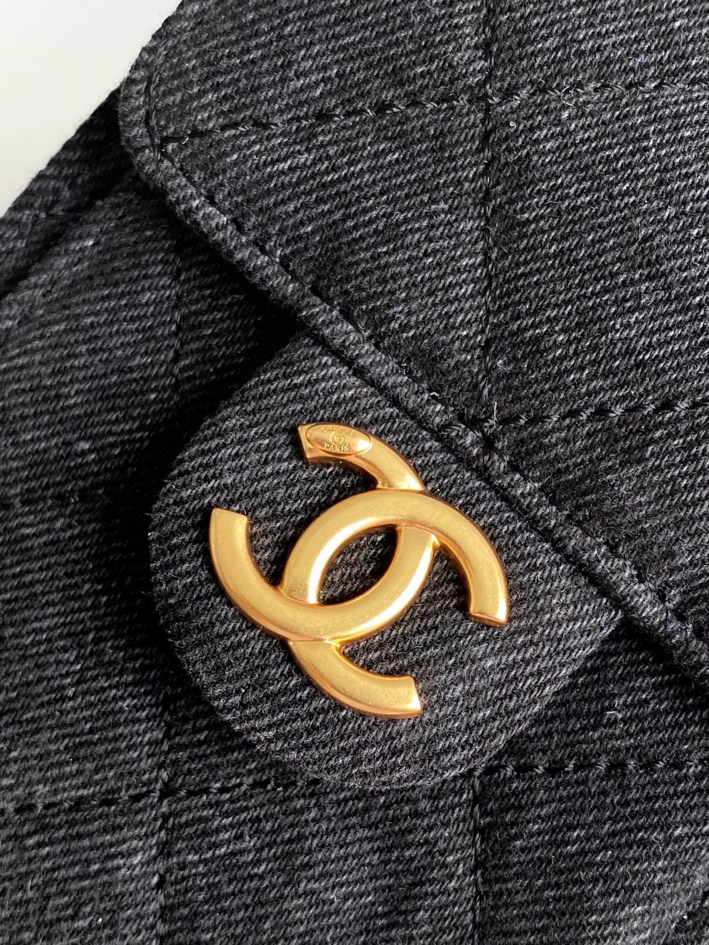 Chanel Mini Denim Hobo Bag AS5631 - Image 7