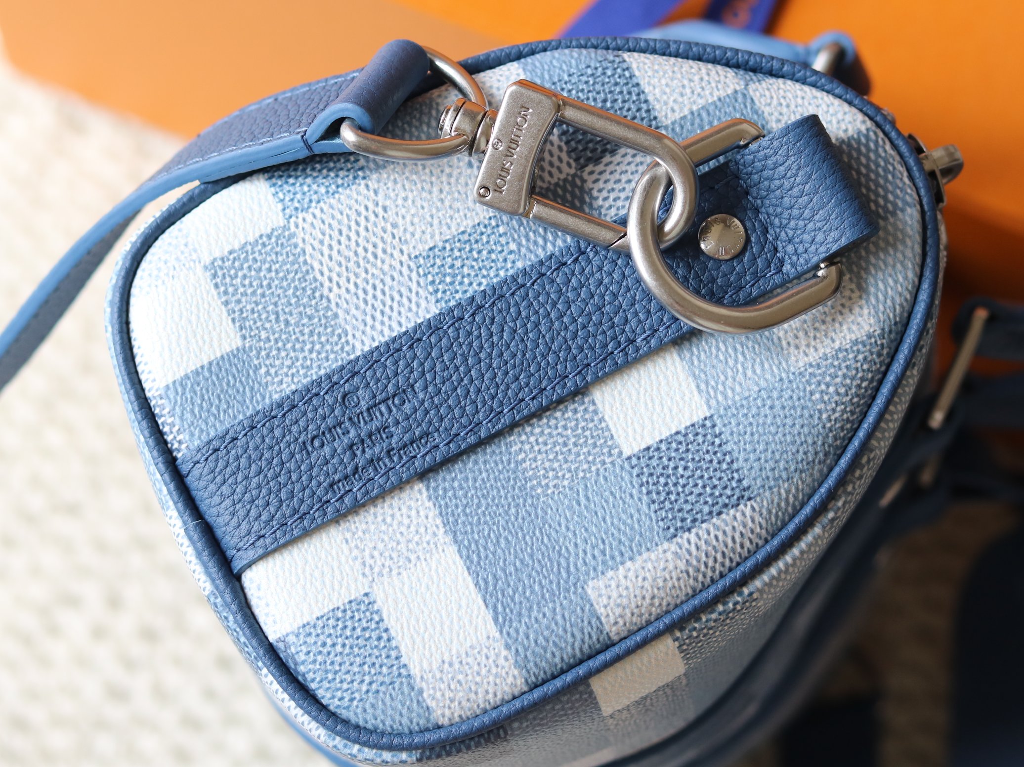 Louis Vuitton Keepall Bandoulière 25 Damoflage Canvas Bag - Image 7