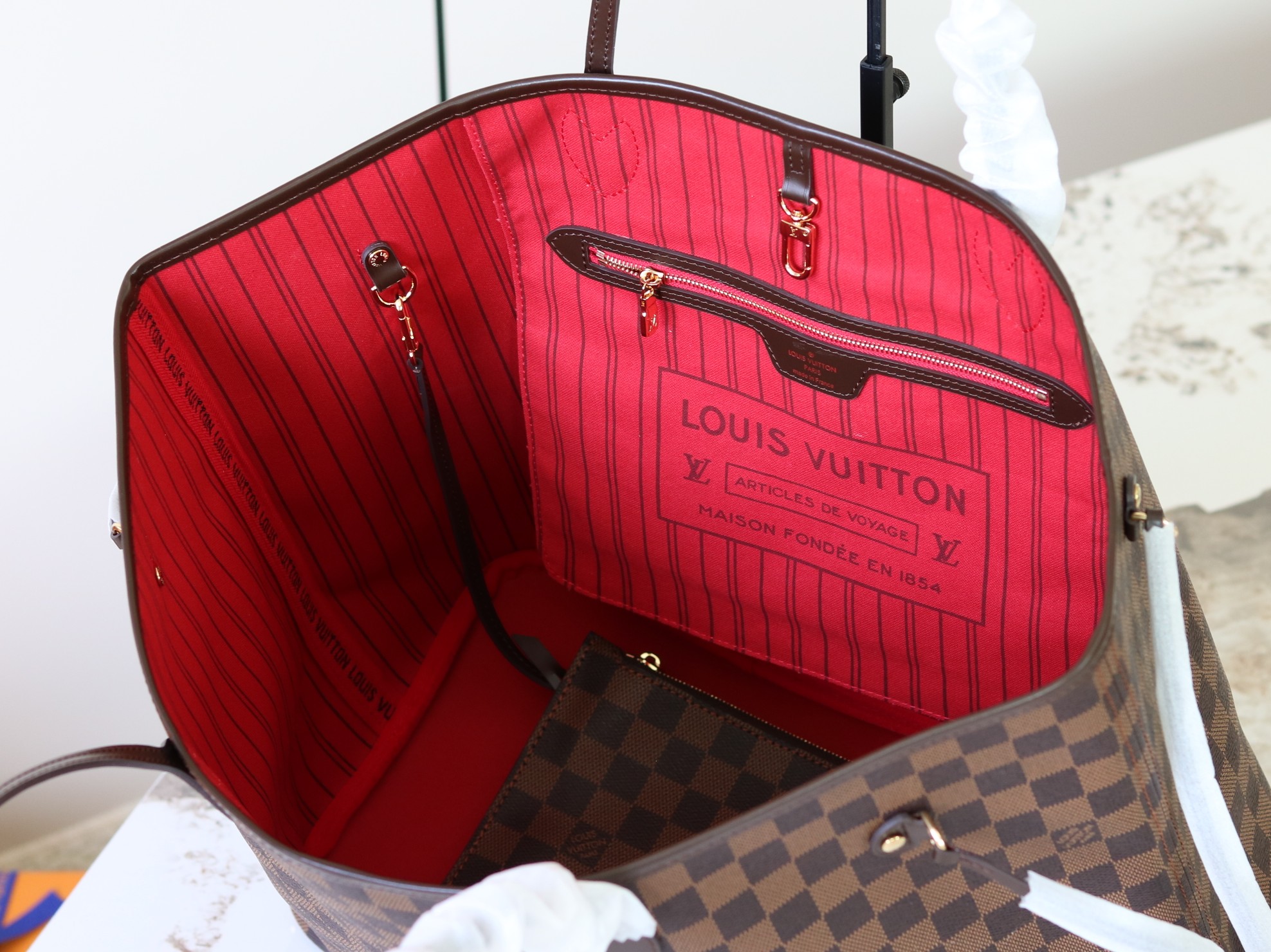 Louis Vuitton Neverfull Large Tote Bag in Damier Azur Canvas - Image 7