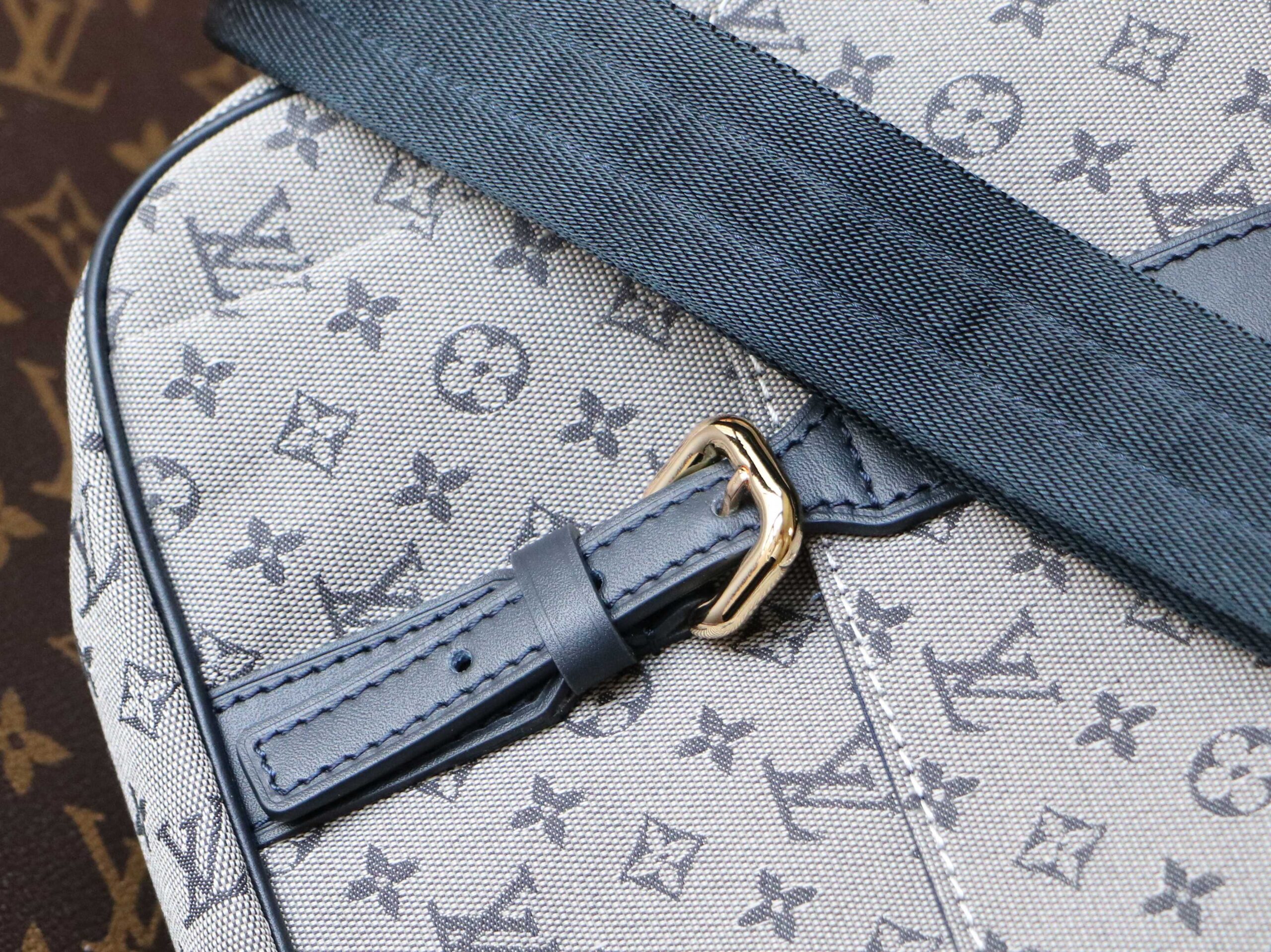 Louis Vuitton Saumur Crossbody Bag in Monogram Denim, M42352 Dark Blue - Image 7