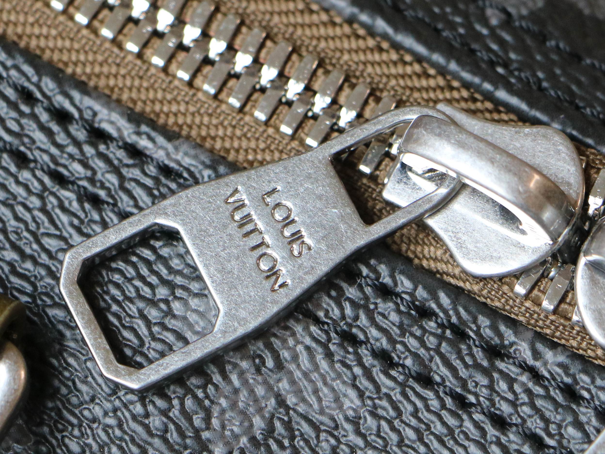 Louis Vuitton Keepall Bandouliere 35 Travel Bag - Image 7