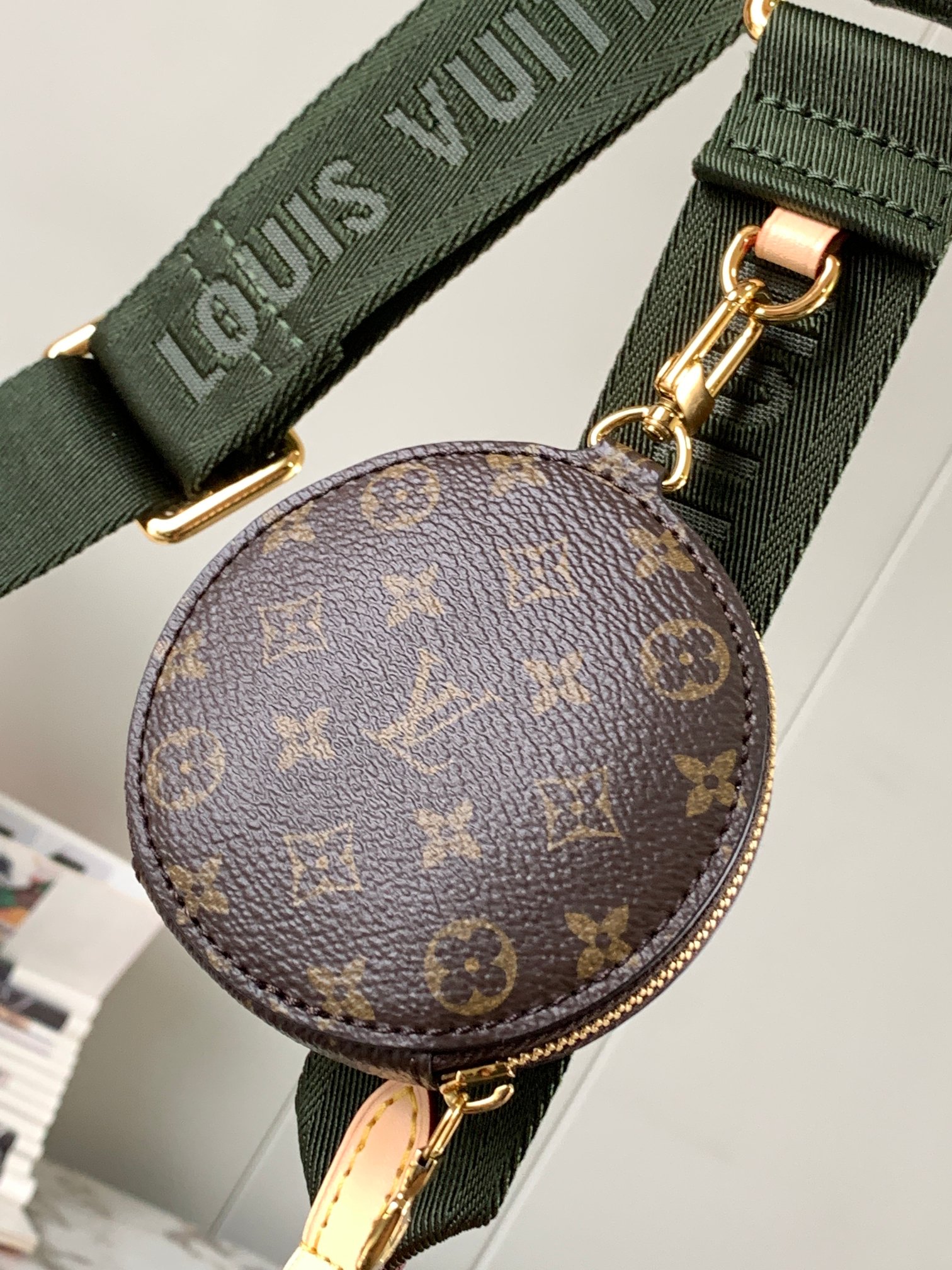 Louis Vuitton Multi Pochette Accessoires Shoulder Bag - Image 7