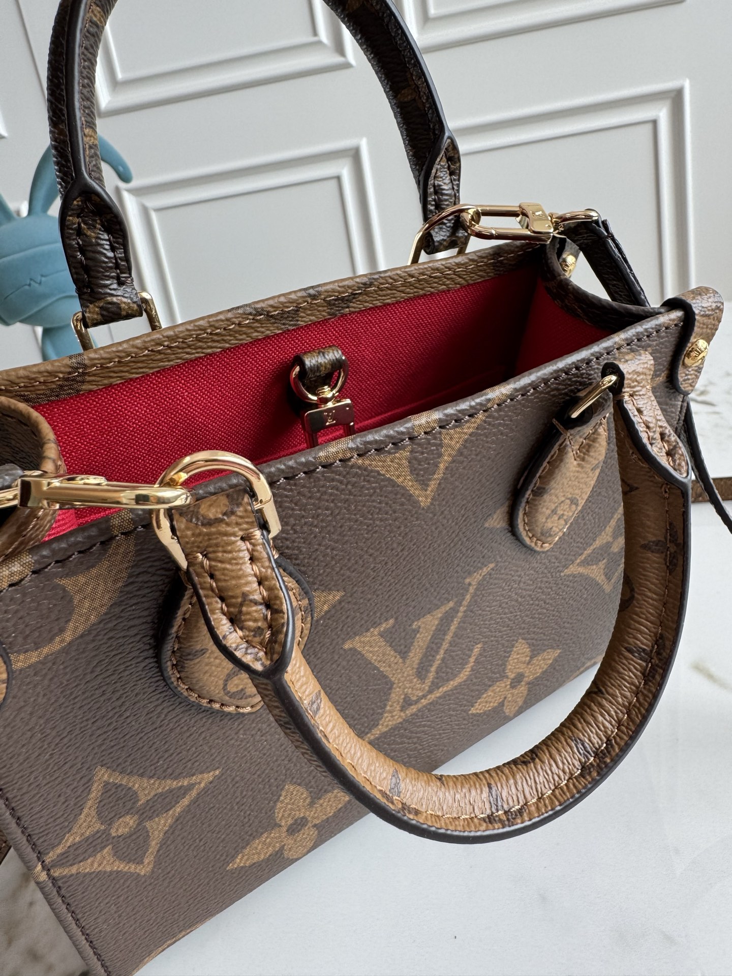 Louis Vuitton OnTheGo Tote Bag M46839 - Image 7